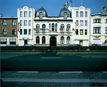 Отель Nh Gent Sint Pieters  Гент