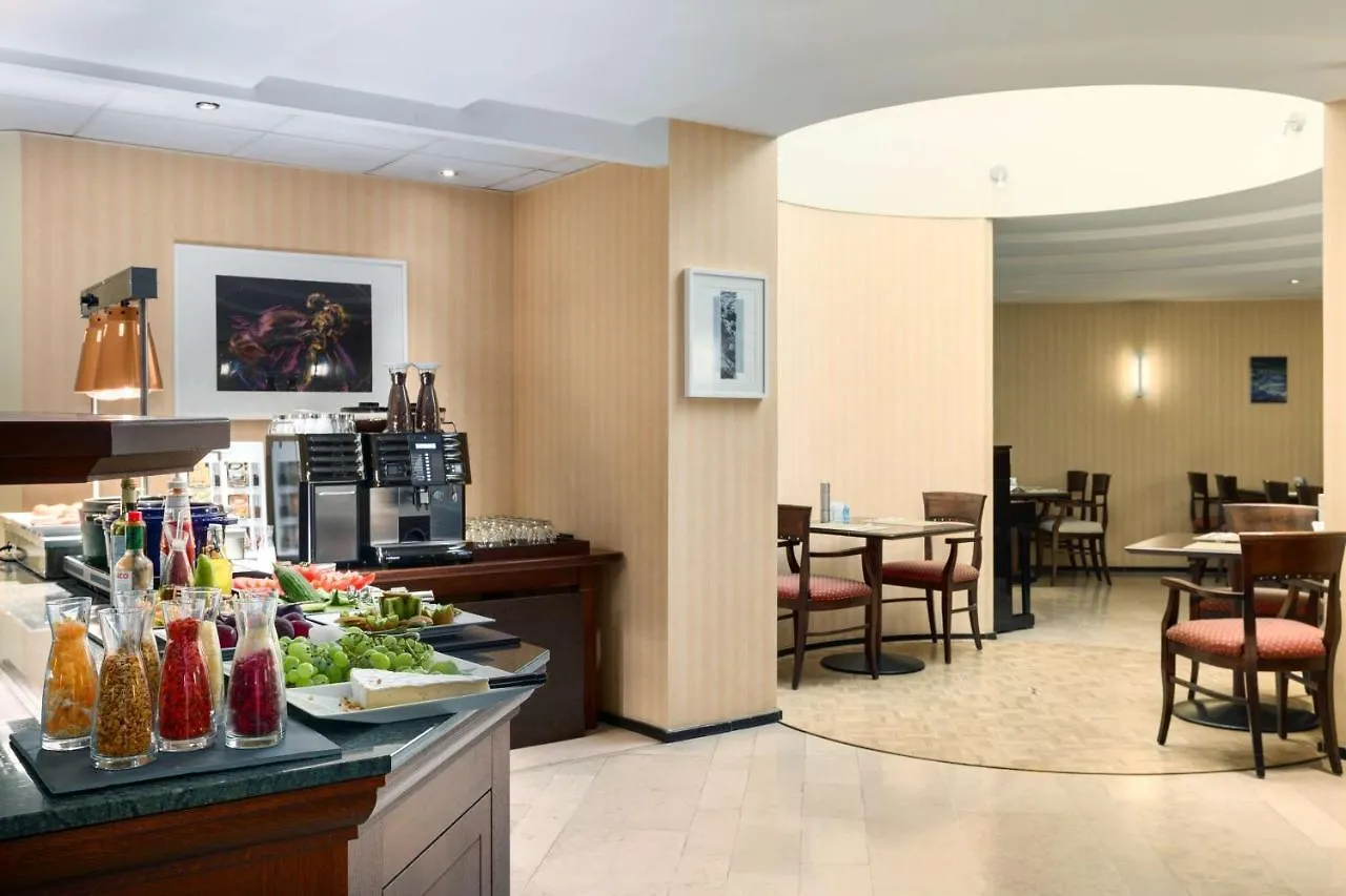 Nh Gent Sint Pieters Hotel